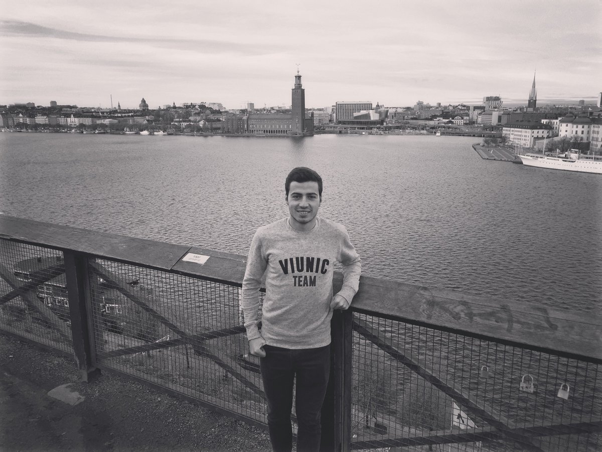 VIUNIC2014's tweet photo. 🌀 Nueva sudadera VTeam desde Estocolmo 🌀
#VIUNIC #Stockholm #Sweden https://t.co/g9fszNyNsy