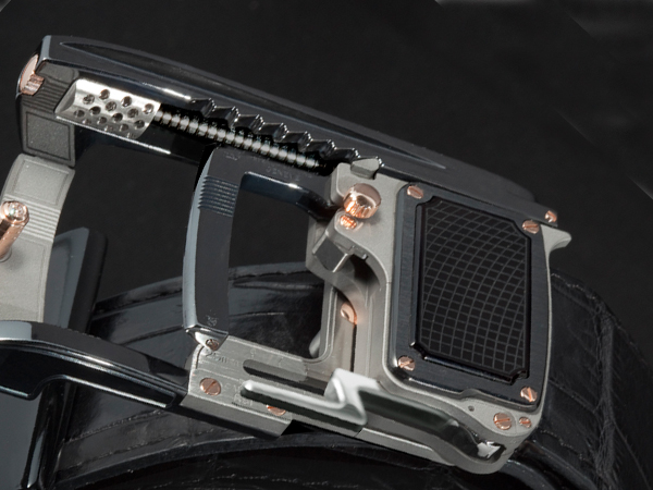 thebrigade's tweet image. Loosen your belt buckle gun (9 Photos: l.thebrigade.com/VOJd8r) #gunbelt #uniqueweapon #protectyourself #weapon