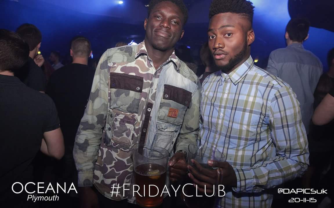 old_DLuxx's tweet image. Massive Jugs in the Club #STANDARD #VIPSection