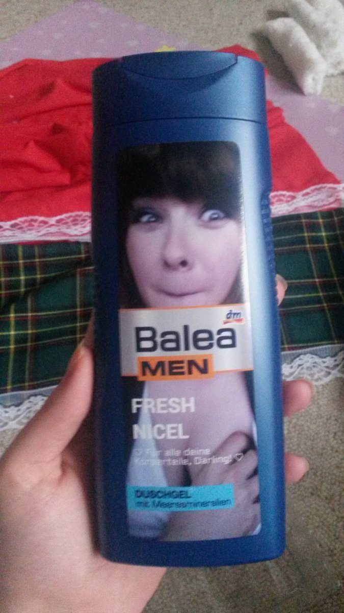 NiciisArt's tweet photo. Es ist da xD Nikolaus-Geschenk für meinen Freund xD 
#dm #dmproduktdesigner #balea #baleamen https://t.co/8uJKWeq0fJ