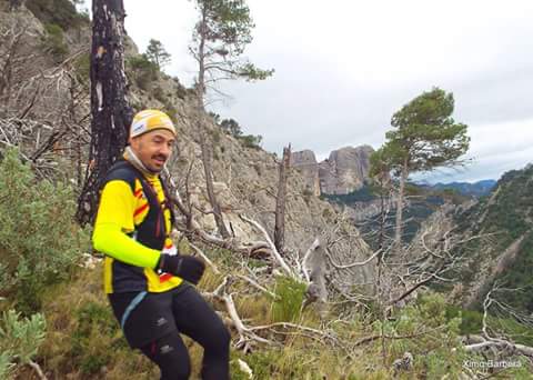 Corremxlaterra's tweet photo. L'Sting a la @CursaRoques, una animalada de 23km i 2.000m+. Grimpades, crestes i molt més! #córrer #muntanya #ppcc https://t.co/lcEQnygPbQ