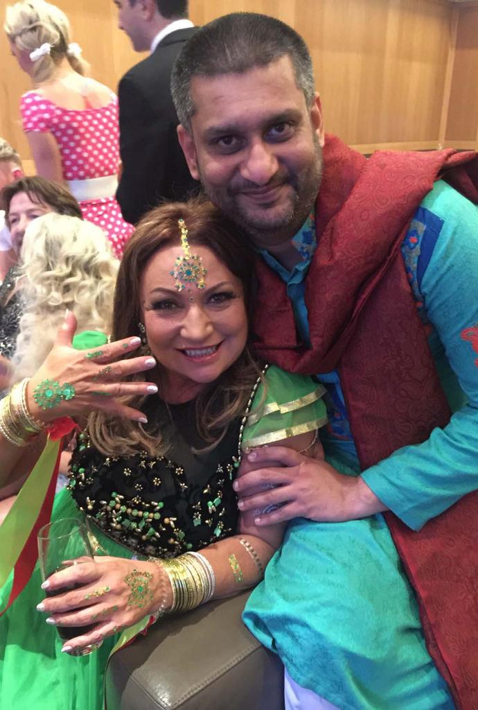 NorahCasey's tweet photo. A BIG Bollywood thanks for all your support for #StrictlyABC @BreastCancerIre from me and @zabevents #GreatCause https://t.co/bbz0hNVBAp
