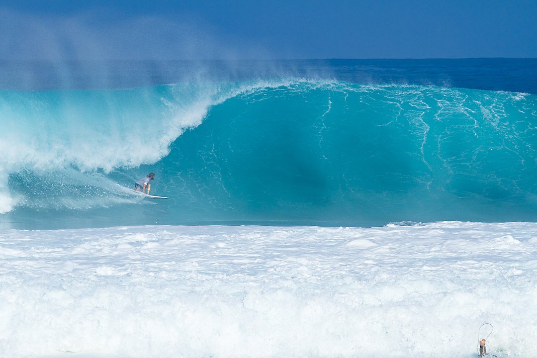 surfinglatino tweet picture