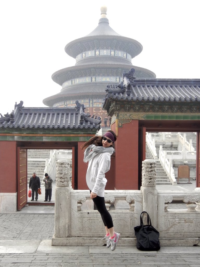 flightyee's tweet photo. @nikewomen @Nike @NikeLab How can I get a new pair of these Eclipse II so I can keep traveling the world in them? https://t.co/s5W4g1nZ68