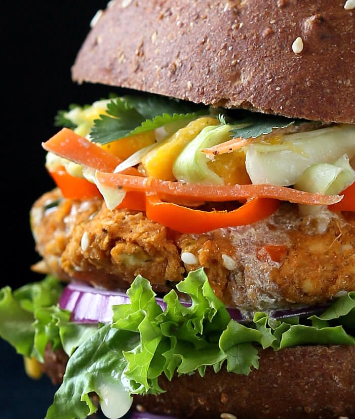 RisingSign's tweet photo. #VEGAN 🌎 #ClimateAction!
BBQ LENTIL VEGGIE BURGER WITH MANGO CARROT SLAW - Vegan Richa 🍴❤👍👍
https://t.co/1rrObAtBlN https://t.co/91JPTcbqzM