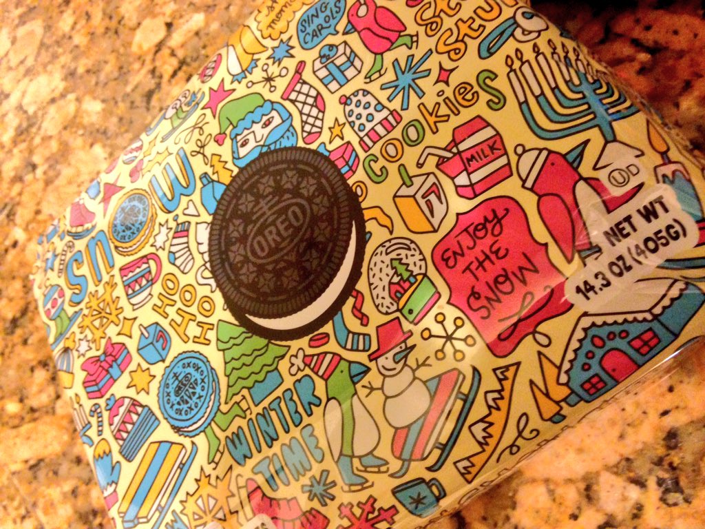 Kelly_Design's tweet photo. My @timothyogoodman #oreos are here!!!! 😁😭😍 #GraphicDesignerd #FirstPackage #TimothyGoodman https://t.co/2vvgRNROOH
