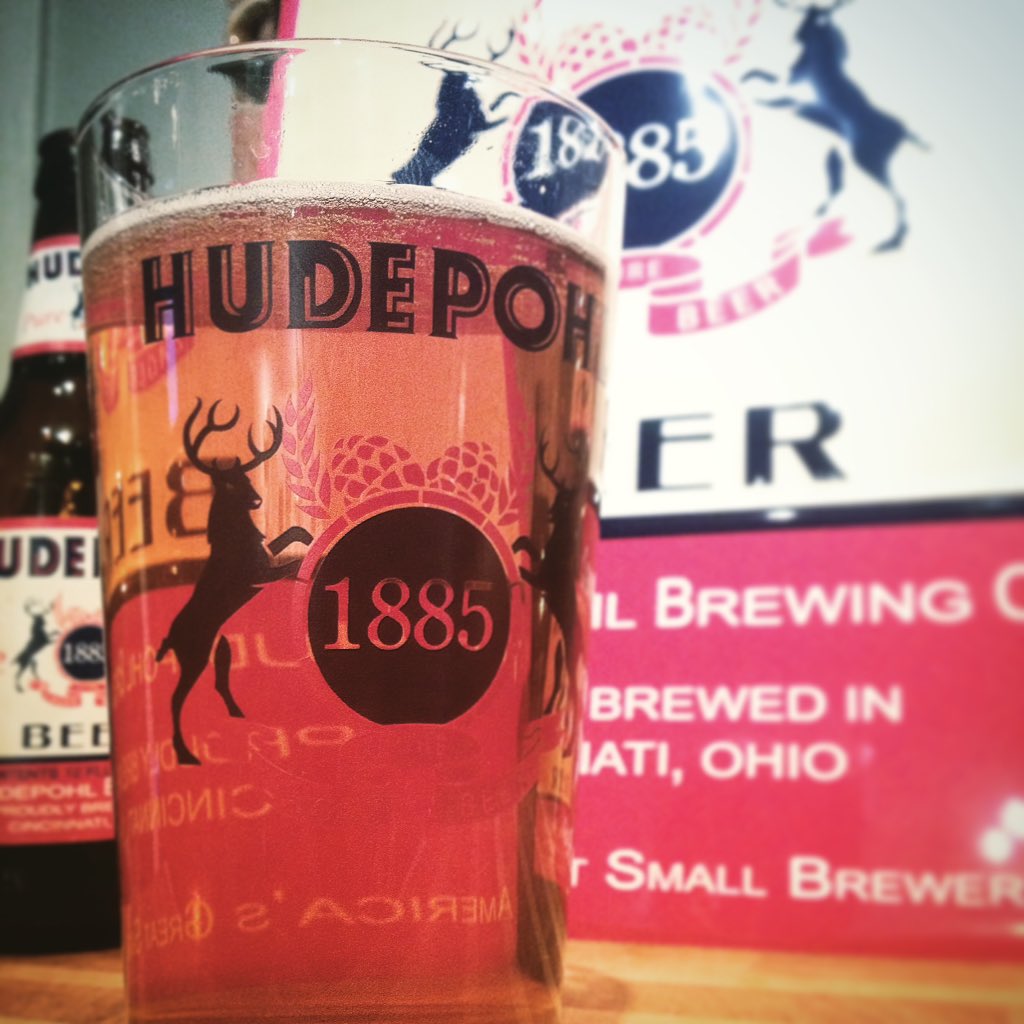 hudepohlbeers's tweet photo. We know Lagers. Trust us. #hudepohl #tradition #cincinnatisfavorite #since1885 https://t.co/OQB62O9e1y