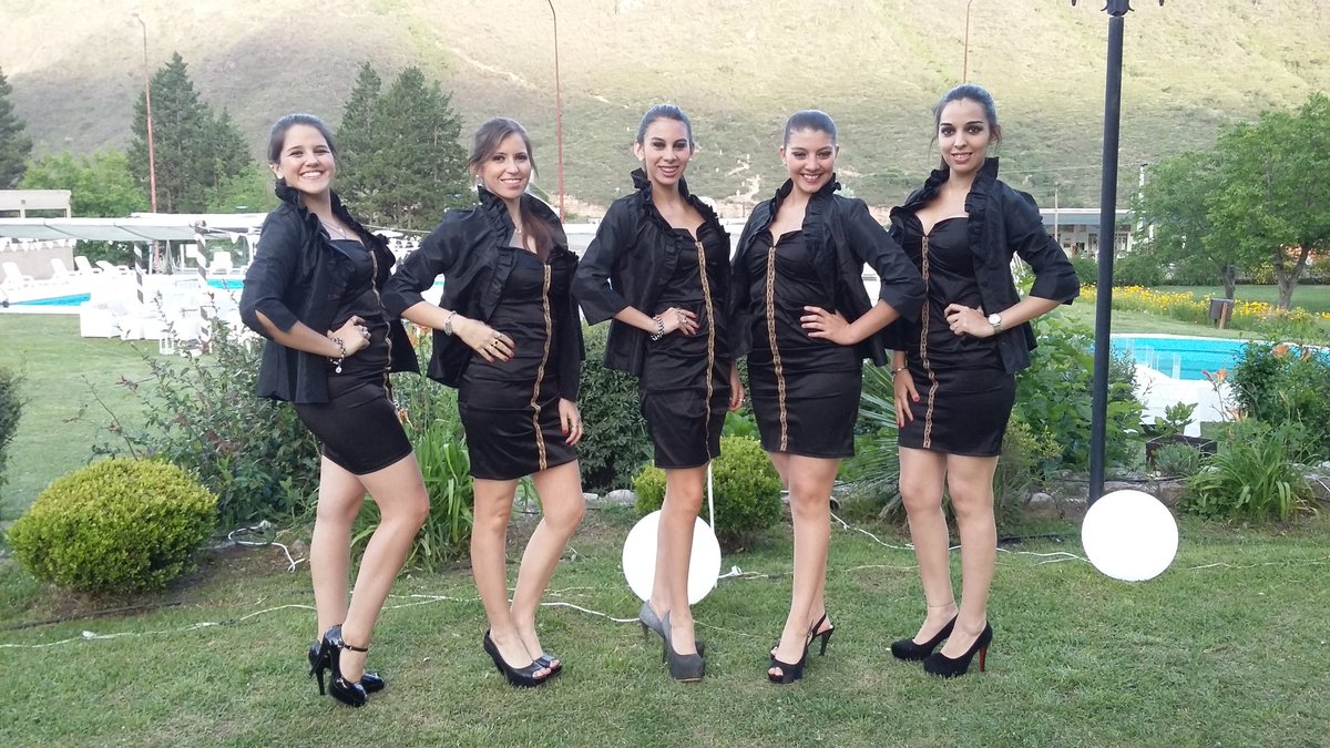ngmodelscatamar's tweet photo. Las mejores anfitrionas para eventos sociales las encontras en la #DivisionPromotoras de #NG #EventosIntegrales https://t.co/3fNKYypGV2