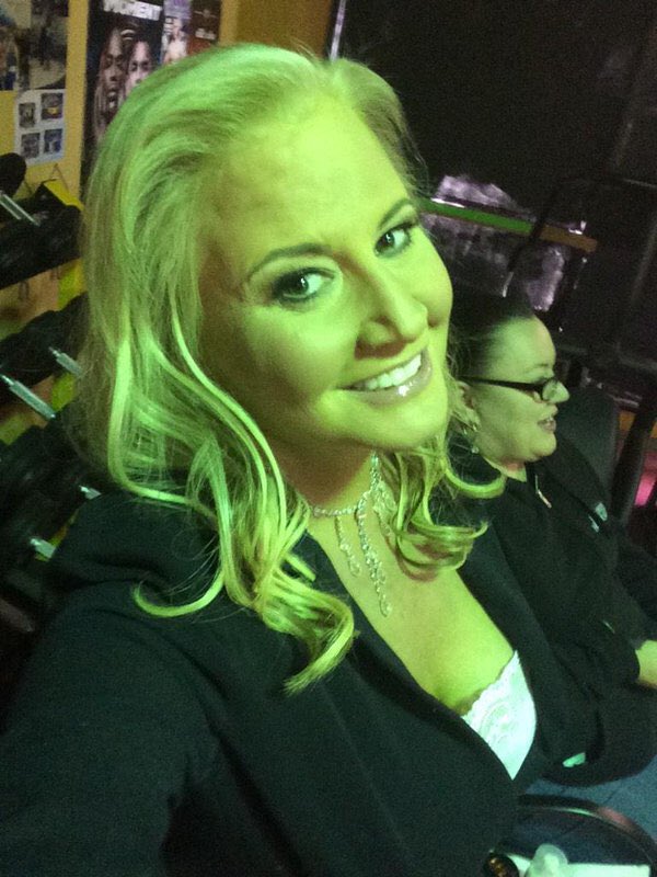 RealSunnyWWE's tweet photo. Tonight I am out and about looking for some fun. #GoodGirl https://t.co/h9VNGZfhho