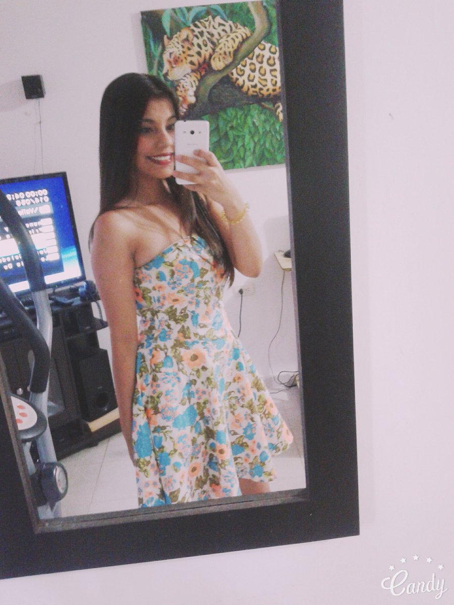 Daniserrano002's tweet photo. 👗💅💄💋💘. https://t.co/kJSXnwpIl5