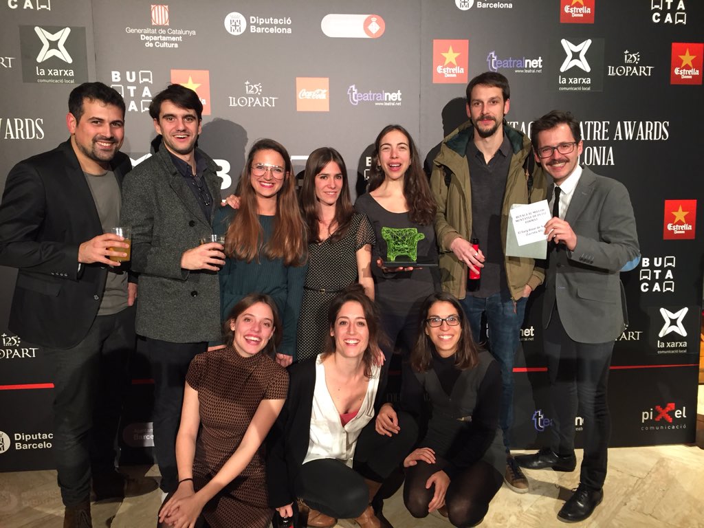IgnasiGuasch's tweet photo. #premisbutaca2015 @LaRuta40 #elllargdinardenadal #elllargdinardelsbutaca #teatre #actorslife https://t.co/K4xUKcGX5i