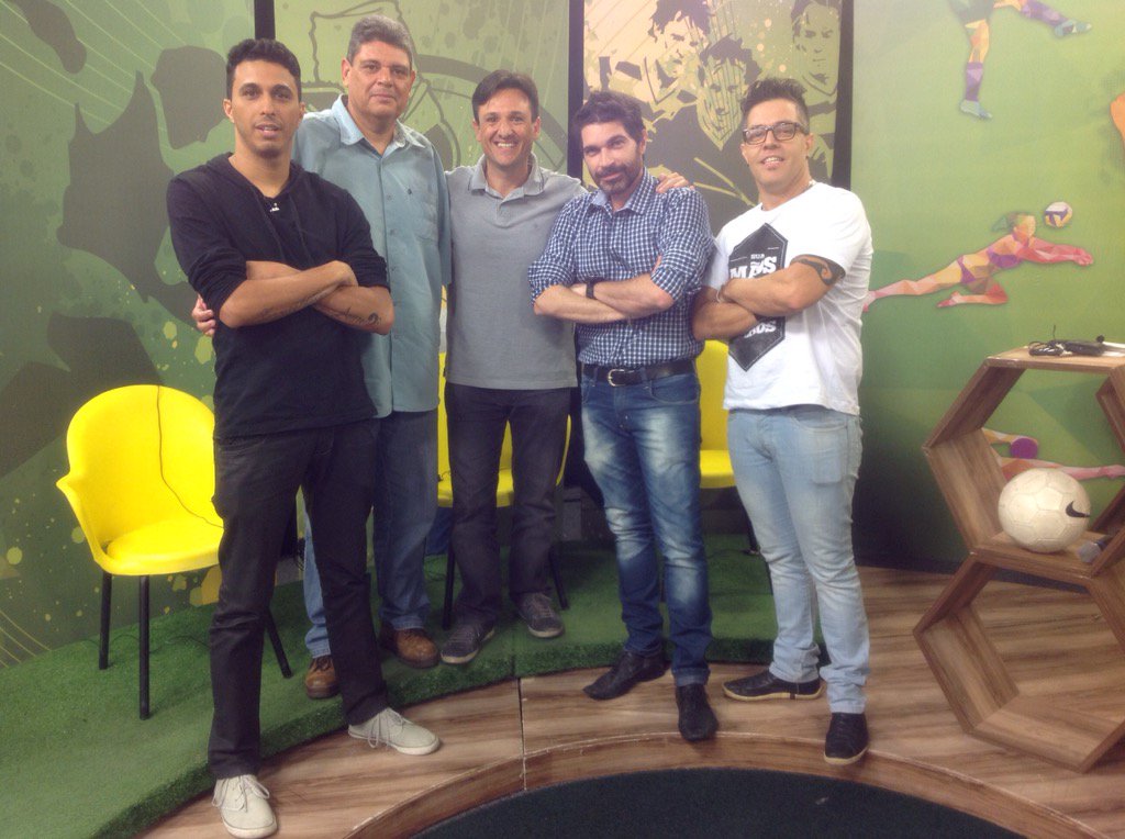 EsporteSuper's tweet photo. Time de hoje. Continuem com a gente na reprise de amanhã às 13h. Valeu pessoal! https://t.co/3YhQolDYW5