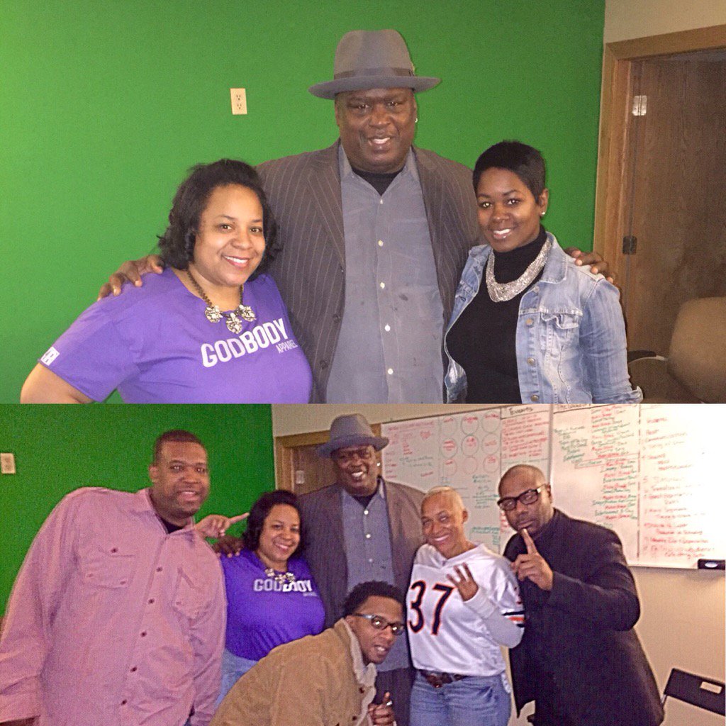 BionicmanDc's tweet image. #recap💥📷 shots with crew &amp;amp;💥👊🏾💪🏾James "Buster" Douglass #TheWakeUpMorningShow #US #London #UK #Radio #HipHop #Music