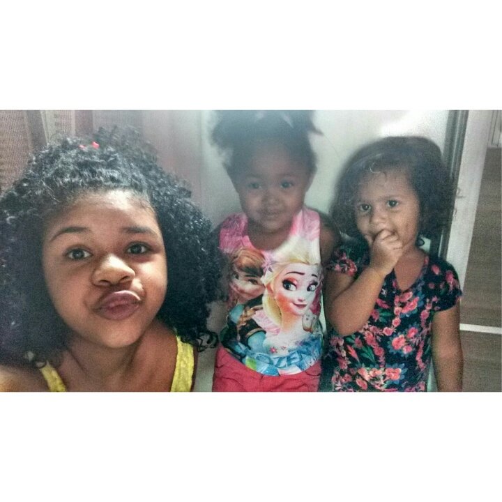 PequenaBeatriz4's tweet photo. #Primaa #Minha #Vidaa 😻 #lLorena #Dudinhaa 🍃 https://t.co/0cUktkIcEl