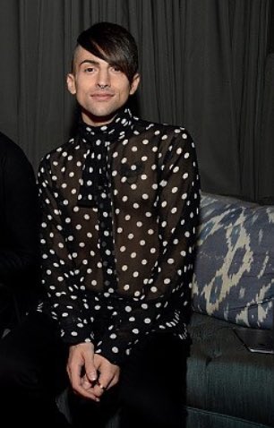 PTXStyle's tweet photo. Mitch's shirt is from YSL.
Price: $ 990.00 US https://t.co/1KvE1ri0ed