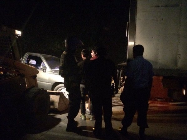 ddovia's tweet photo. Accidente En Autopista Los Chorros totalmente detenido el trafico vía @fergochez https://t.co/2Qc0TUrm5I