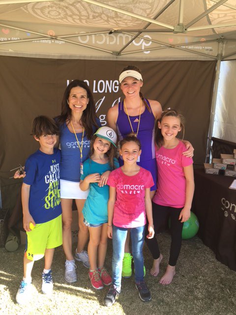 gomacro's tweet photo. #BrettBerger with the #GoMacro crew at @CarlsbadClassic today! #CleanFuelForAFullLife #womenstennis #WTA https://t.co/v9wYcFc3Re