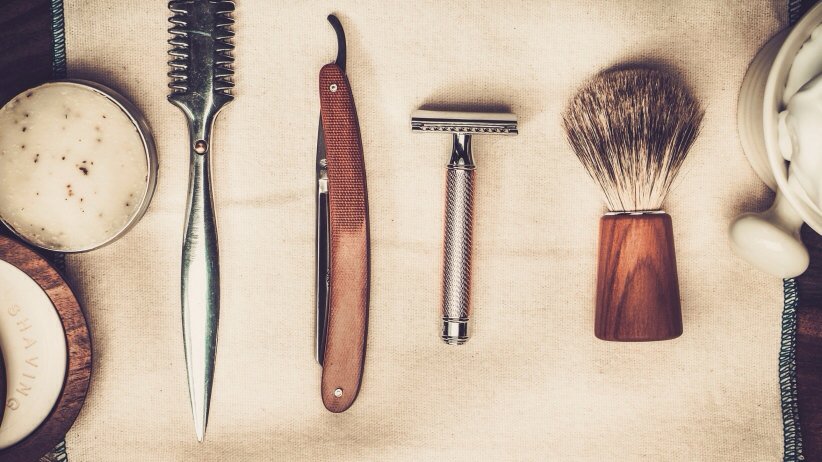 IvanMotiva's tweet photo. A Shaving Strop Made Of Denim Makes Razors Last Longer. #Amazing #Travel #ShaveFace https://t.co/BA7RZSzfOm
