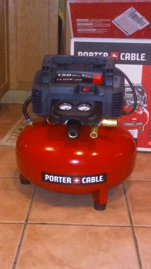 DomBra18's tweet photo. Top of the line tools for what ever the job may be #20volt @PorterCable https://t.co/TNGMWIcs1g
