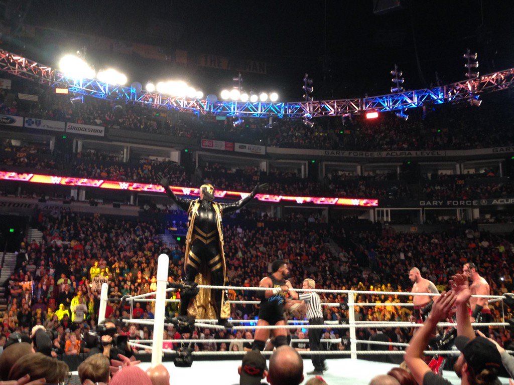 brawlerreal's tweet image. 6 man Tag Team action on #Raw @WWE