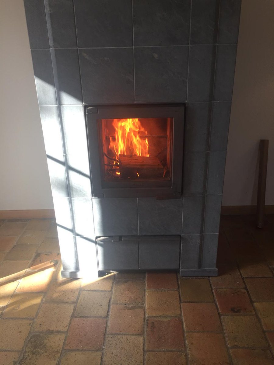 Embedded image permalink