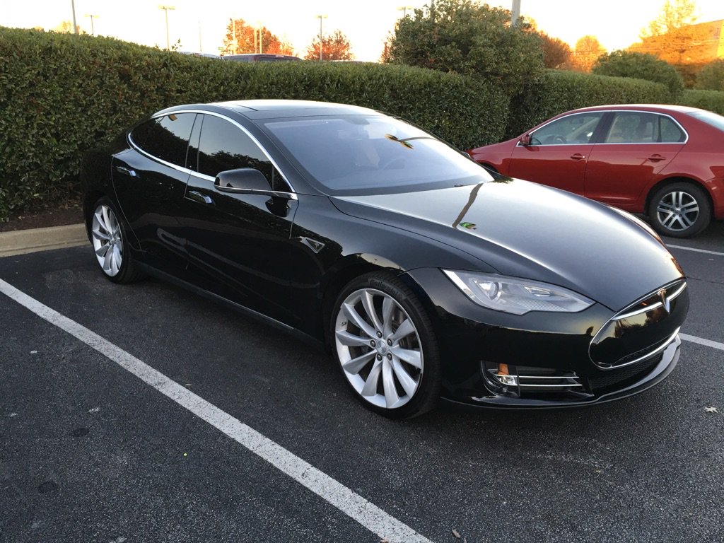 Tocomawhitewolf's tweet image. So after driving this. I want one even more. #tesla #p85