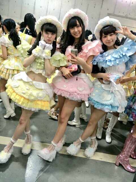 Twitter 上的 女性アイドル衣装画像 おnewの上履き Nmb48 T Co Yatzfnkgzh Twitter