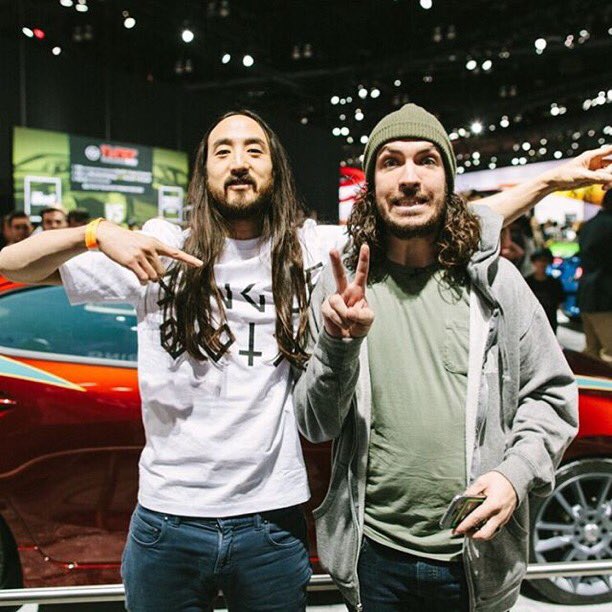 Road rules w/ @shonduras at the #laautoshow @scion @scionav. Follow our adventures on snapchat @shonduras @aokisteve https://t.co/o7NE7evS0C