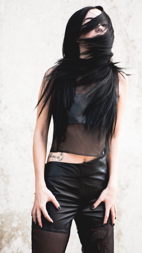 CANDICE CUOCO tweet media