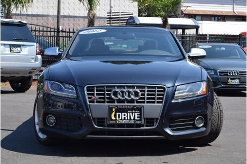 edmunds's tweet photo. This @Audi S5 is our #UsedCaroftheDay! V8, manual, timeless style, classy blue/brown combo: https://t.co/EKQXXHV056 https://t.co/nU0A56cWlK