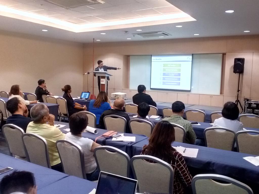 CCCPHL's tweet photo. Business Summit Break-out Session 3: Enhancing Transport Efficiency and Connectivity #CCCWeek2015 https://t.co/RT92eeBOvJ