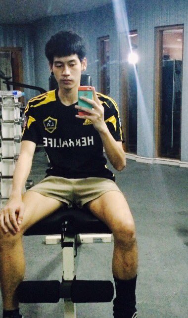 pool_333's tweet photo. เจ้าแบงค์คนเดิม. https://t.co/2b3V9eqc1H