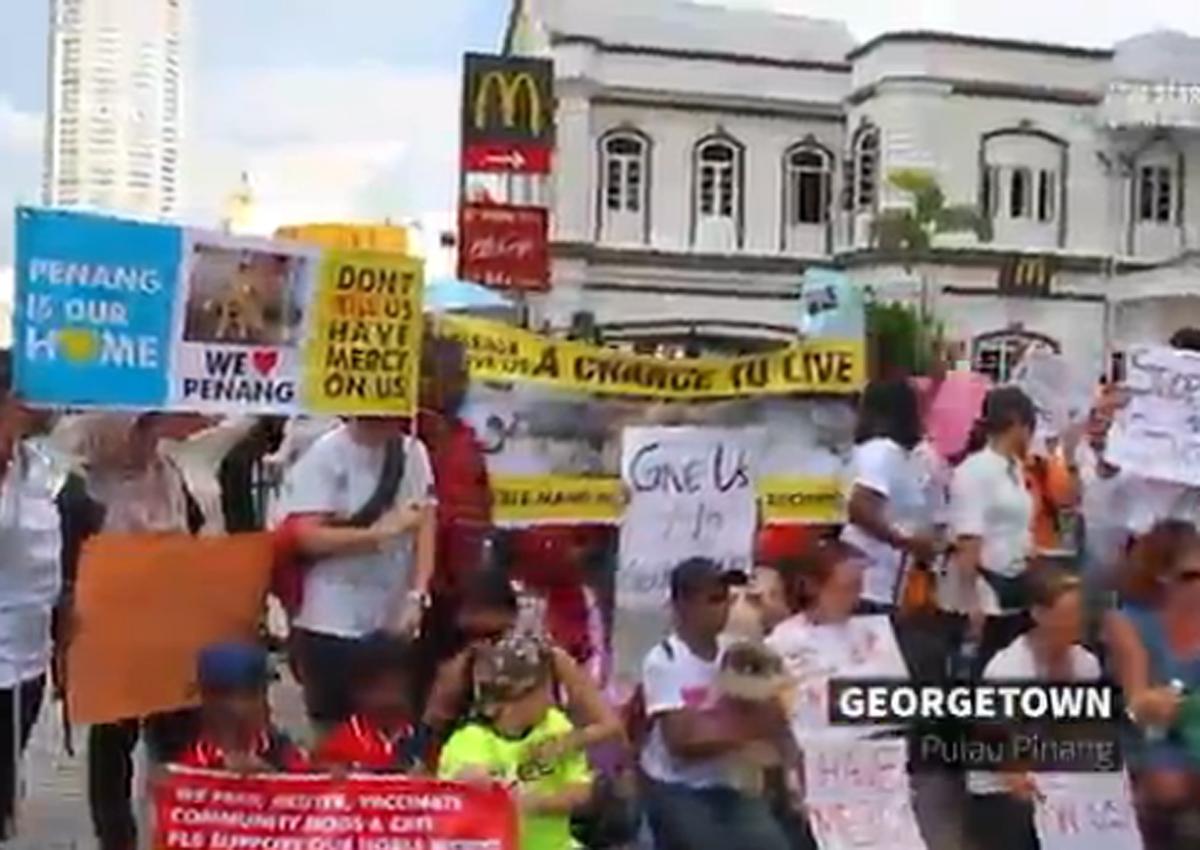 Embedded image permalink