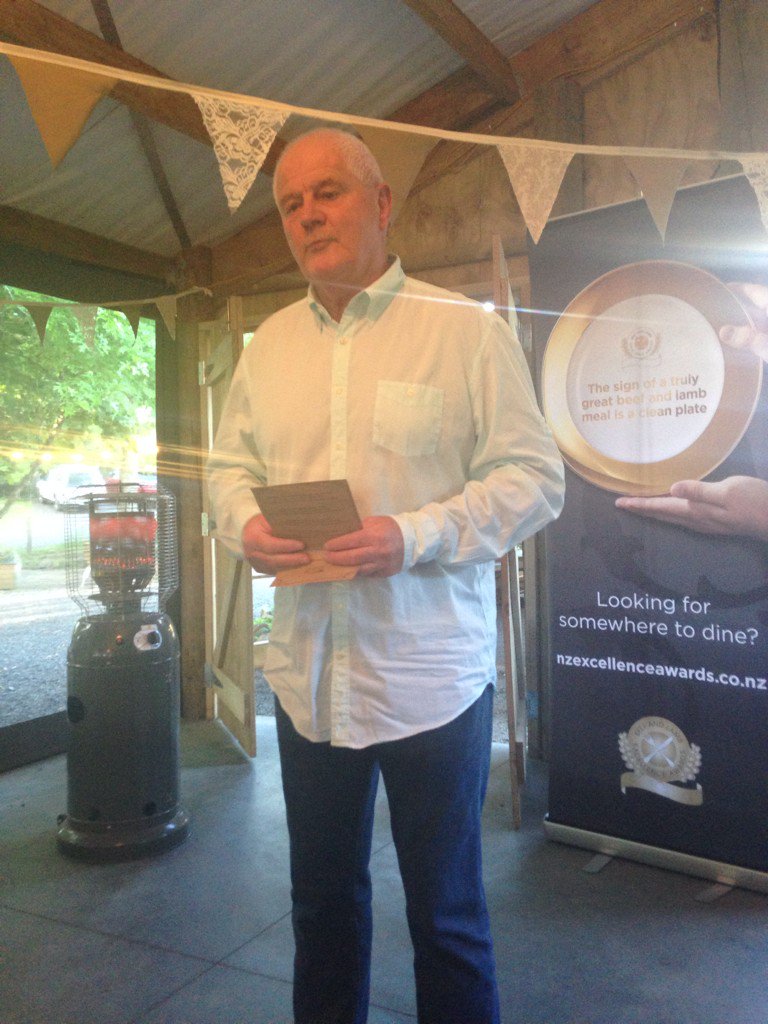 FiWindle's tweet photo. Evening kicked off with welcome by @RodSlater1 and #AmbassadorChef Brad King @BeefLambNZ #AmbassadorSeries https://t.co/uEEBThXJBX