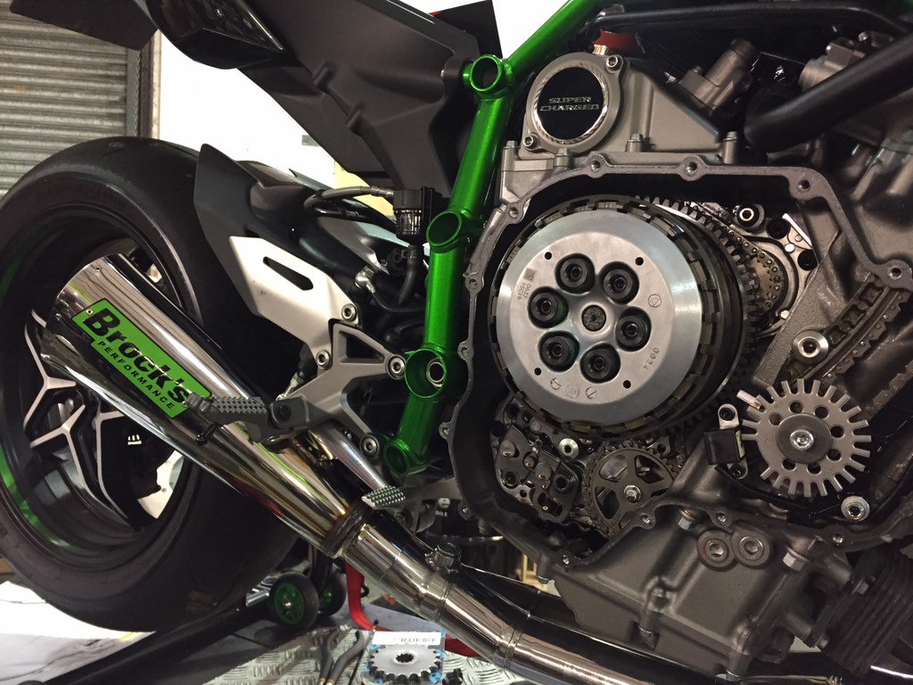 Ninja H2! Fitting Brock's Performance system ecu, pc5, DNA filter &amp; clutch mod, #fast #BHP <a href="/DynojetUK/">Dynojet UK</a> <a href="/BrocksPerf/">Brock Performance</a>