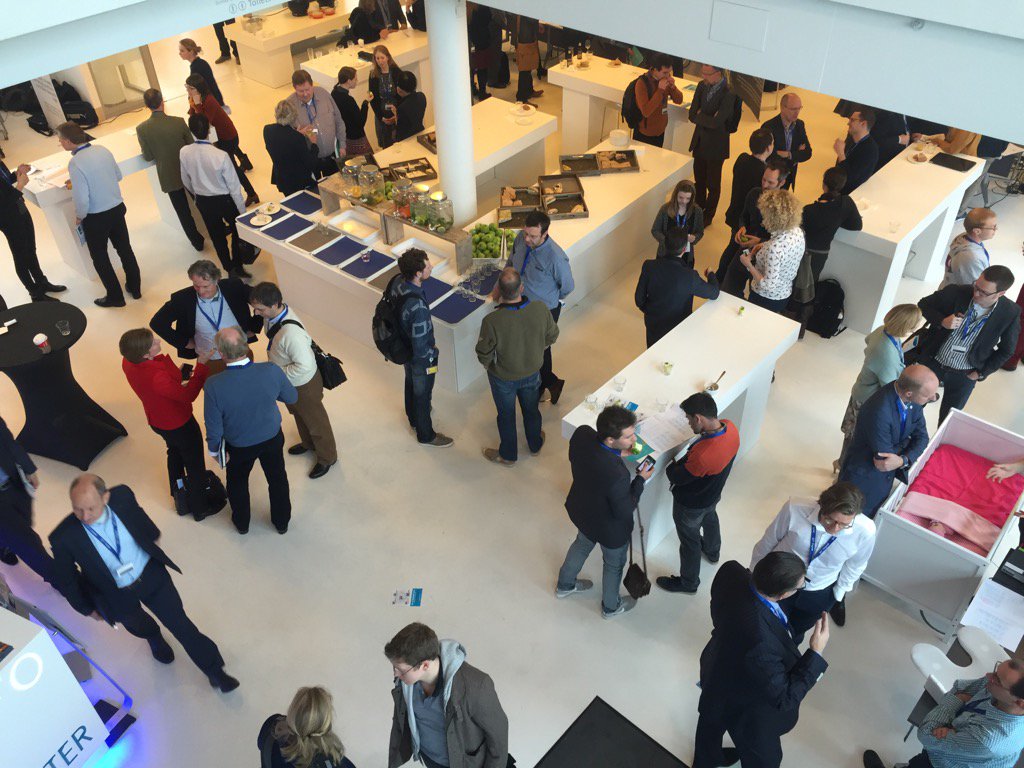 weareintocare's tweet photo. Pretty crowded today #hte15 #pridiktiv #startup #Eindhoven https://t.co/XsGzR8H7kq