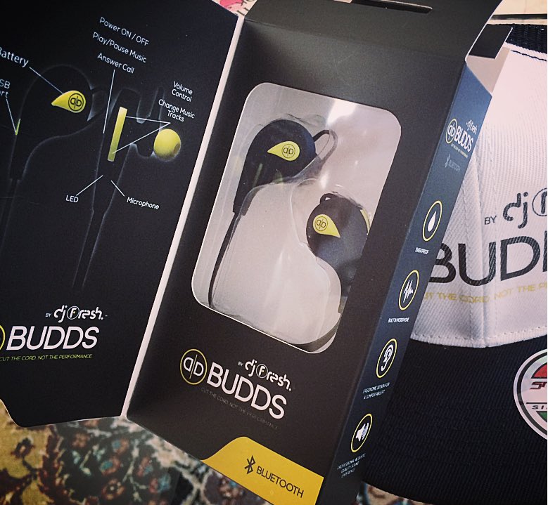 tanya_van_Graan's tweet photo. Thank you @gobudds I absolutely love them!! The sound is truly next level!👌🏽@DJFreshSA you rock!!🎧👊🏽#GoBudds https://t.co/NngWXoxHOg