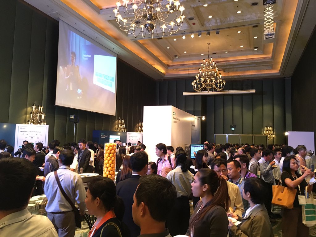 Nooky_me's tweet photo. #hperoadshow https://t.co/C4BET5kYYt