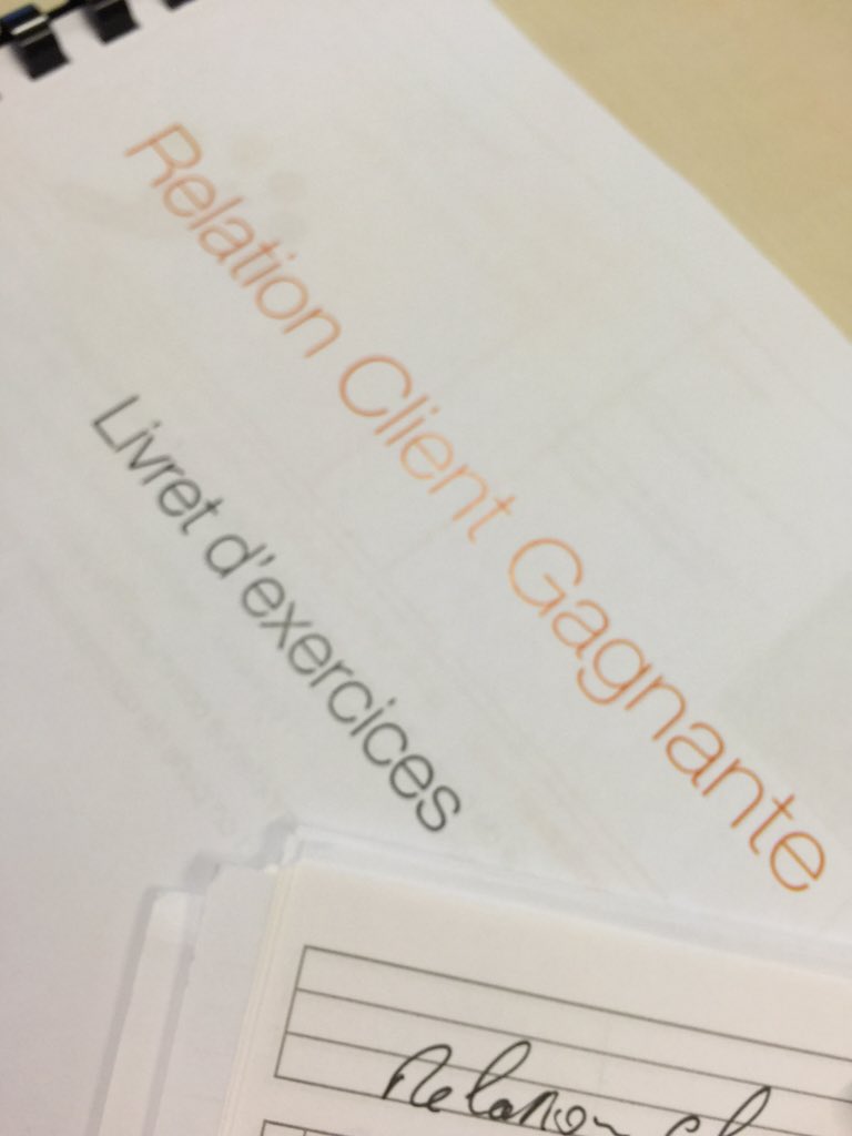 thierrysalome's tweet photo. @valcarre @ClarissMaillard @SebastienSomon formation #relationclientgagnante au service de nos clients Pro #agprogo https://t.co/n1ozd2lr1W