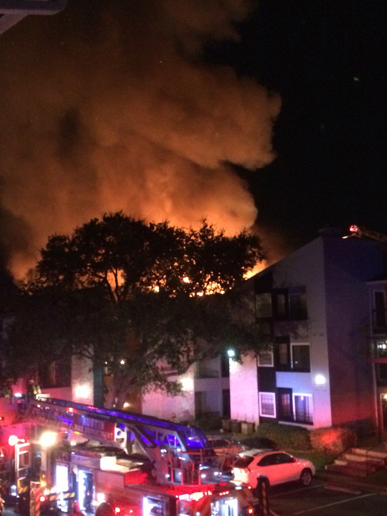 esak315's tweet photo. Hoping residents @RetreatBartonCr are unharmed &amp; safe. HUGE shout out to @austinfiredept &amp; APD for their response. https://t.co/KSVcFafQaF
