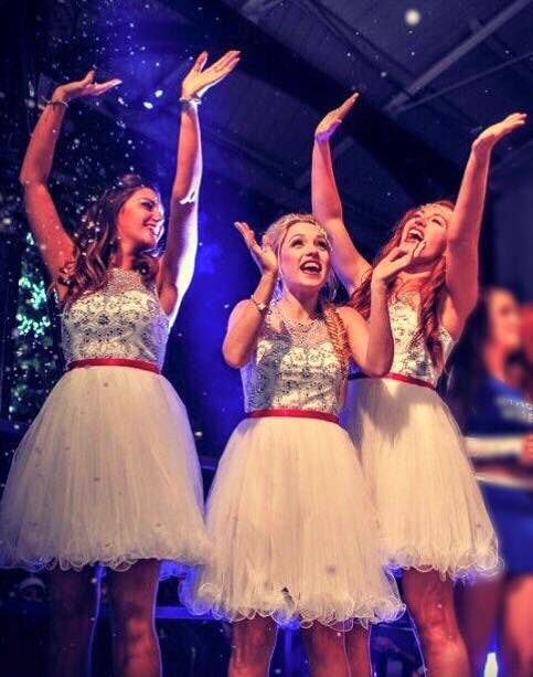 <a href="/MisstasiaLand/">Misstasia</a> @Hannah_GJackson <a href="/RoseHale30/">Rosie</a> @katiel91x beautiful princesses! 😍😍💖😘