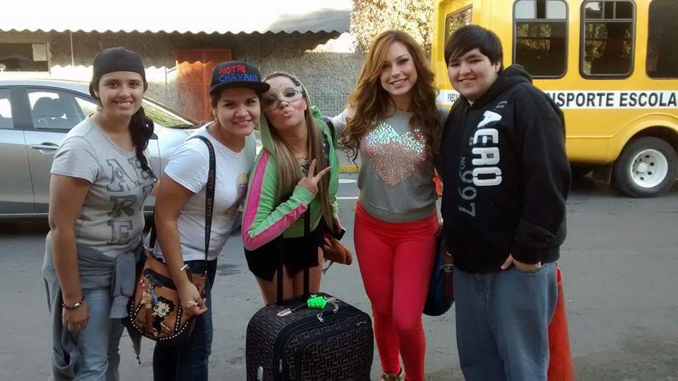 AleksSalazar's tweet photo. Hace un año #Natby @NotasChavana https://t.co/j1IKVi8ZCc