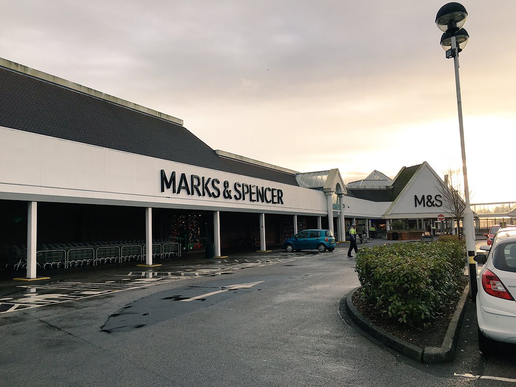 ShavataBrows's tweet photo. Opening up in @marksandspencer in #camberley tomorrow! We will be offering brow, lash and nail services! https://t.co/FpmO8CUMfz