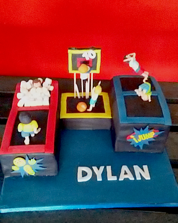 iJUMPSA's tweet photo. Super cool iJUMP #BirthdayCake! Wow,wow,wow!!! Thanks for #celebrating with us on Saturday Dylan! #iJUMPSA #birthday https://t.co/h0kjpiWr90