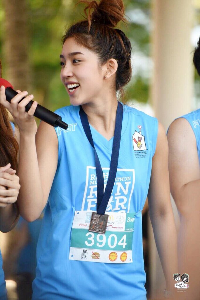 mukmac_fc's tweet photo. ป่านนี้ทำอะไรอยู่น๊าาา ฮัลโหลวววว 😄😁😊🏃🏻🏁💕 @Af11Muk #mukaf11 #AF11 #แม็คมุก #RunForKids2015 https://t.co/OXHEluAI7H