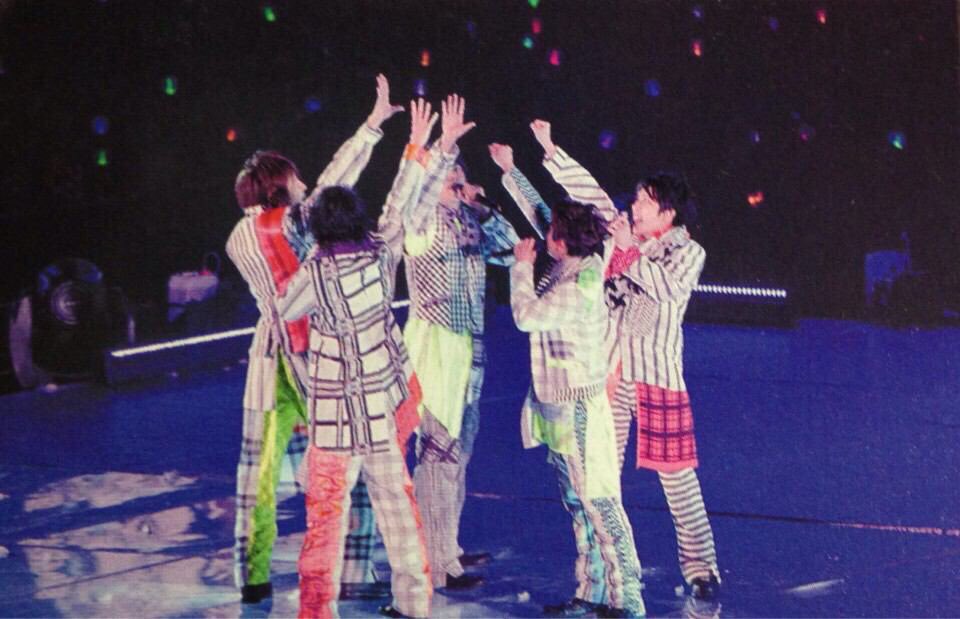 Nao__aMnos's tweet photo. 「５人で嵐」
１人欠けたら嵐じゃない

デビュー当時、３人が辞めようとしてた
でも、誰一人抜けずにここまで続けてきた
変わらず５人で続けられるように
ファンが支えていかなきゃって
強く思えた。 https://t.co/OOg98oTDk0