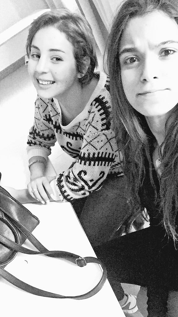 ShahdElShaarawy's tweet photo. I know I look really tired ! #AppliedArtsStudents #ScriptWritingCourse #MediaDesign https://t.co/w0nuYaniiq