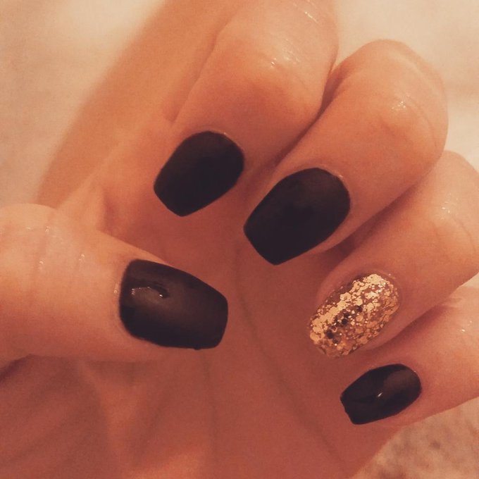 Wicked by Essie....appropriate https://t.co/wfn3M0iymd<a href="/tag/jeezy"class="tags"><span>#jeezy</span></a><a href="/tag/churchinthesestreets"class="tags"><span>#churchinthesestreets</span></a>