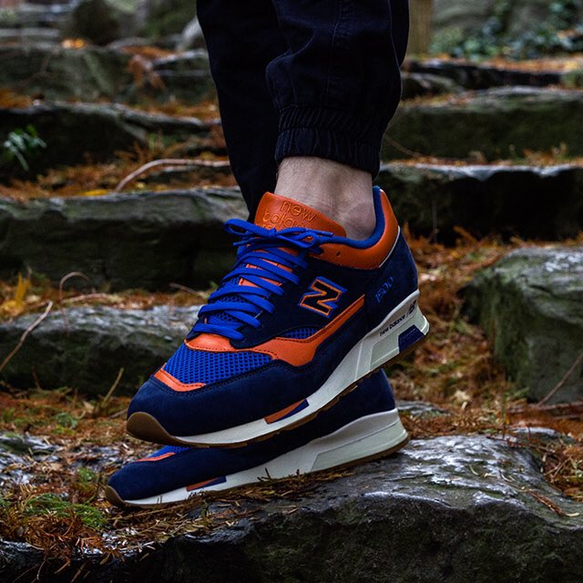 MrLacyOfficial's tweet photo. We upgraded this piece of @newbalance history! The NBO colorway matches our blue #Runnies perfectly. 
#KeepItTied https://t.co/hl9royxjhm
