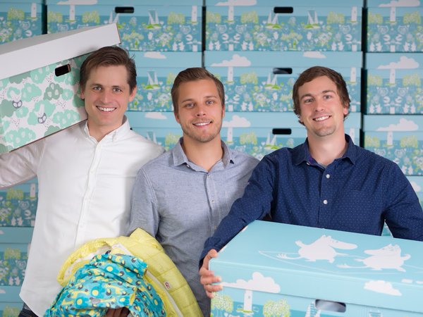 thisisFINLAND's tweet photo. 3 #dads and office full of #baby items: https://t.co/6HBY2mDOSk @BabyYouMagazine @fibabybox #maternitypackage https://t.co/DdP7VIdDZH